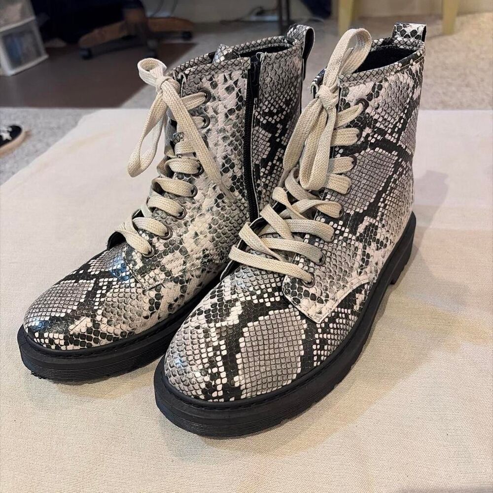 Pierre-dumas Women's Boots